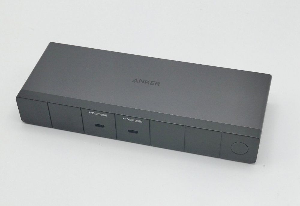 Anker 568 USB-C ドッキングステーション 11-in-1 USB4 トリプルディスプレイ ディスプレイポート