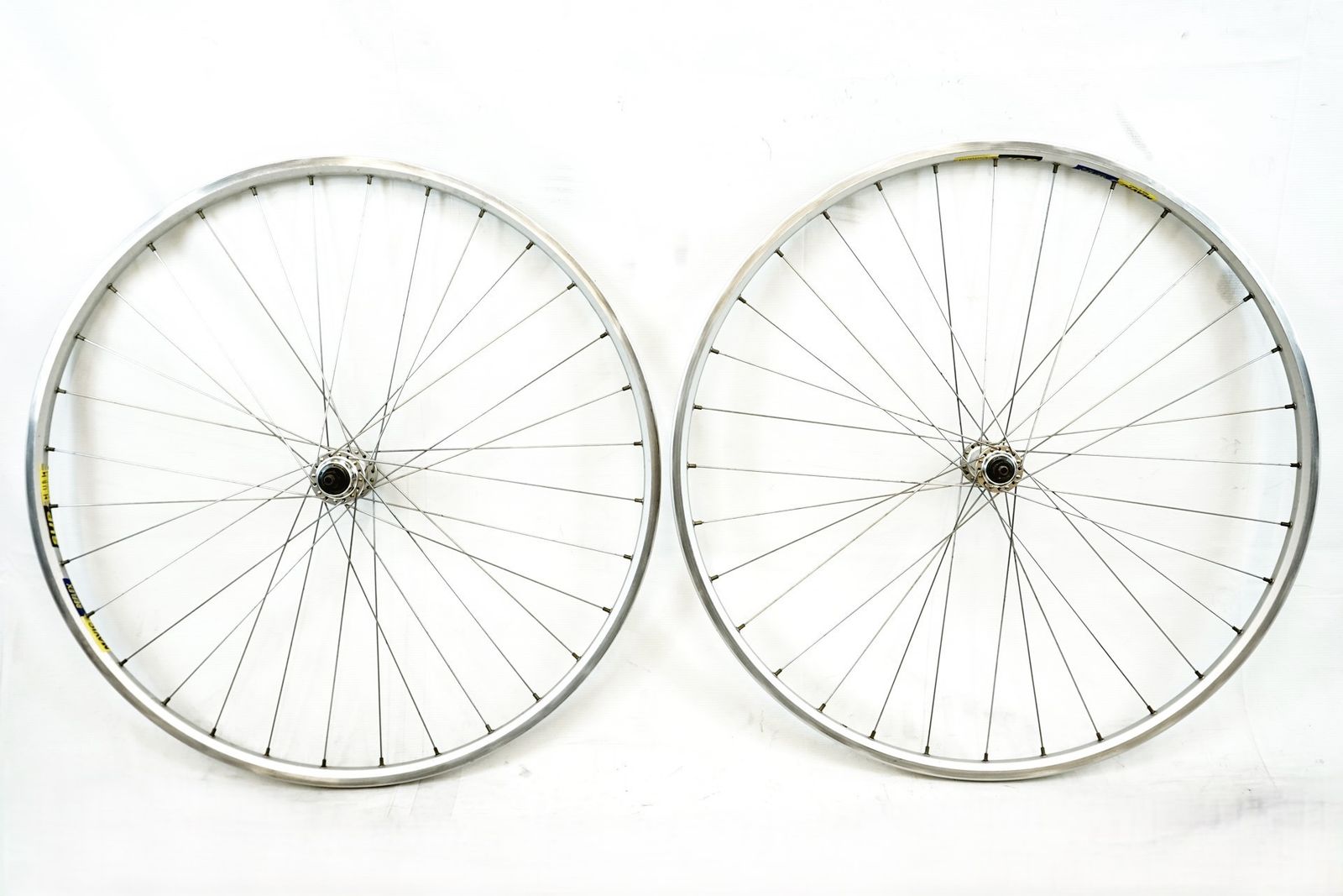 MAVIC SHIMANO600シルバー 完組ホイール MAVIC SHIMANO600シルバー 完組ホイール MAVIC 「マビック」 REFLEX