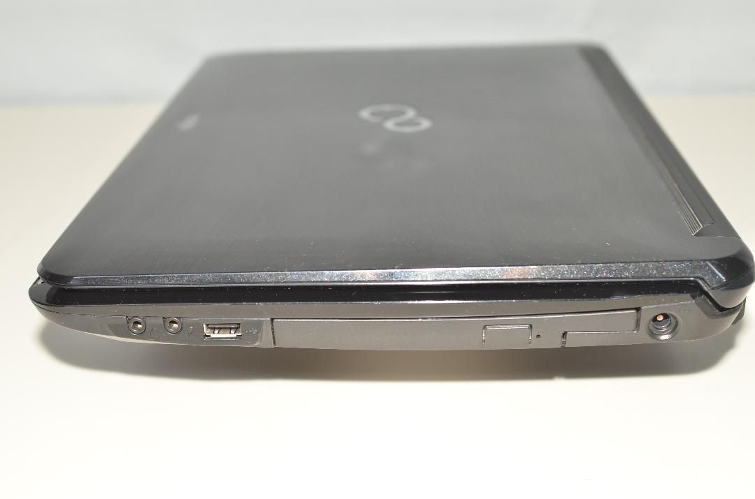 最新Windows11+office 爆速新品SSD256GB 富士通 LIFEBOOK AH56/C i5