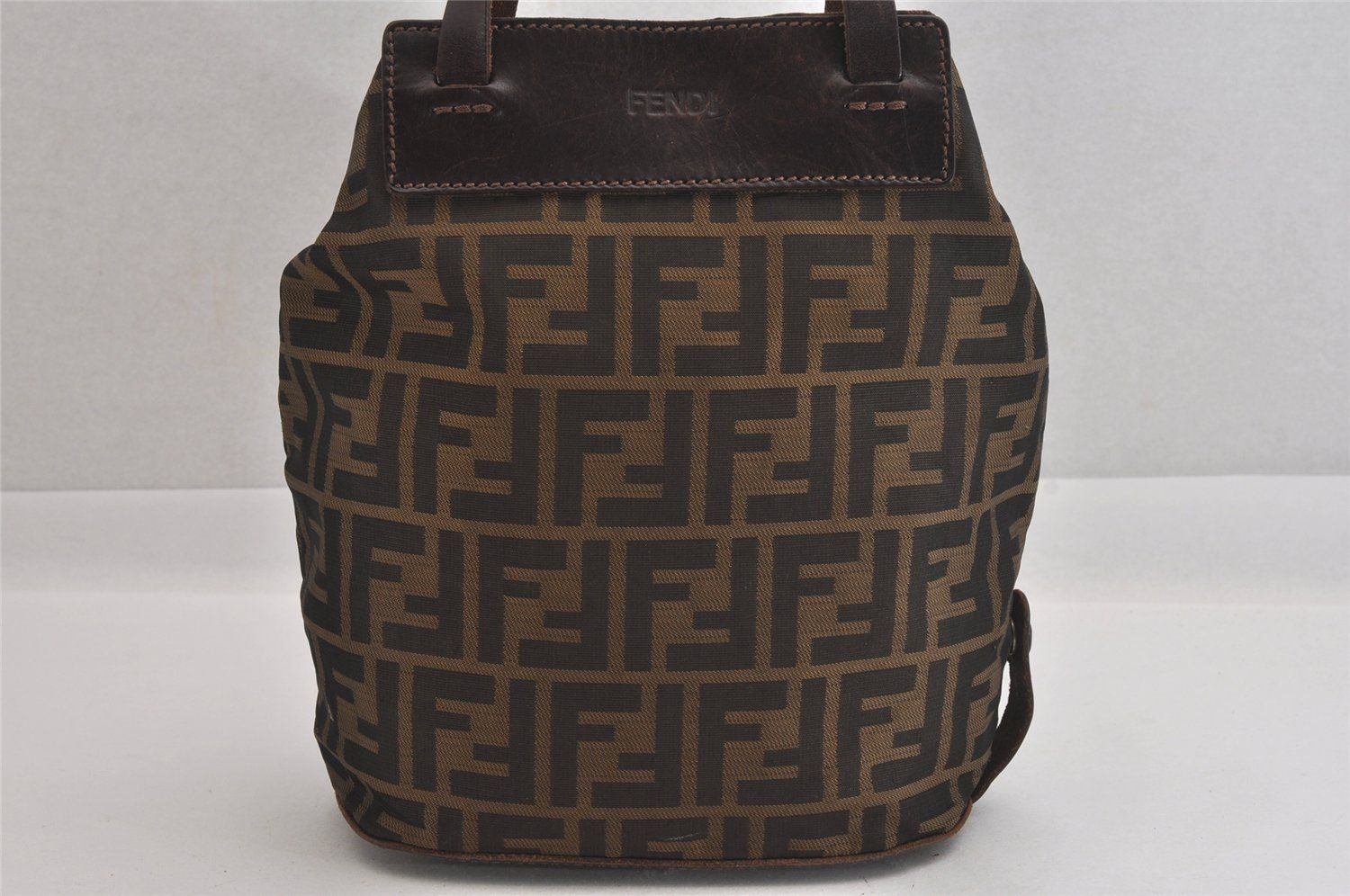 FENDI フェンディ ロゴパターン ハンドバッグ ヴィンテージ ズッカ柄 FENDI ズッカ柄ハンドバッグ