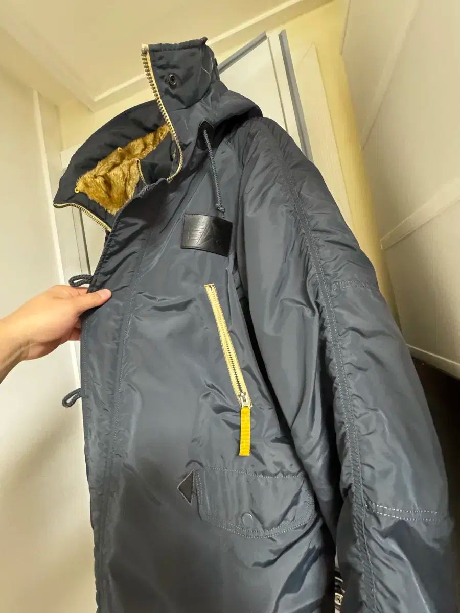 アルファインダストリーズ スチールブルー マウンテンパーカー フード アウター XL WWW_KANDAIZUMI_COM