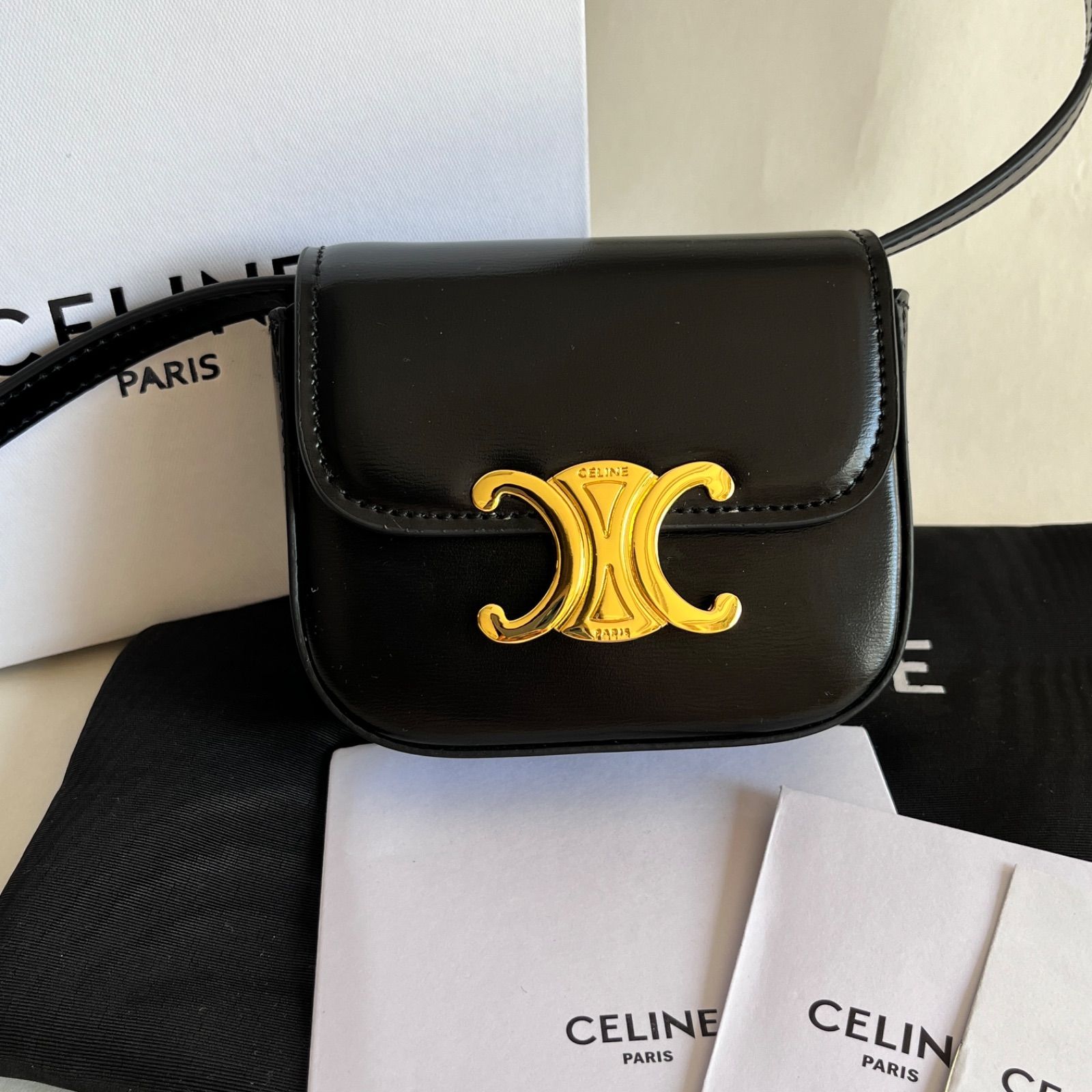 CELINE セリーヌ ミニクロード シャイニーカーフスキン ブラック 