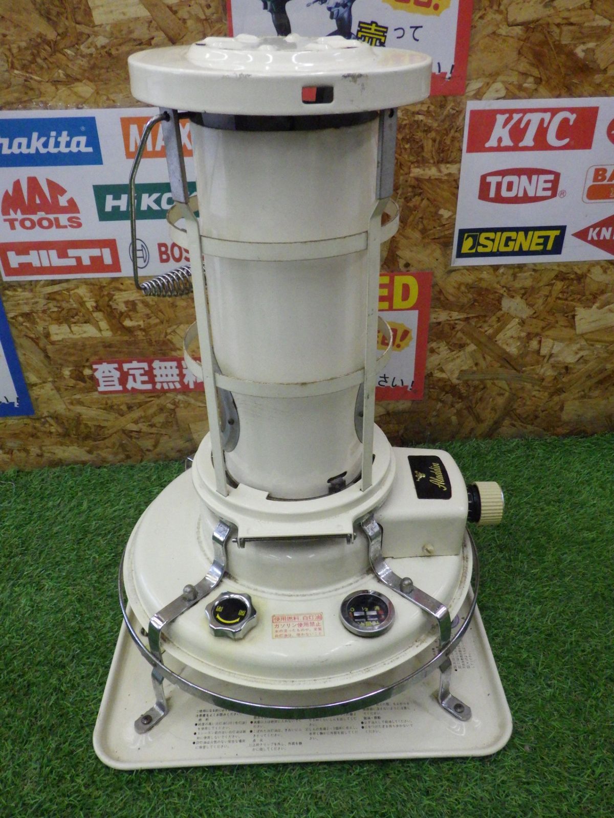 アラジン Aladdin ストーブ BF3902 ホワイト 燃焼消火ダイヤルが空回り 芯が出ない ジャンク品 WWW_KANDAIZUMI_COM