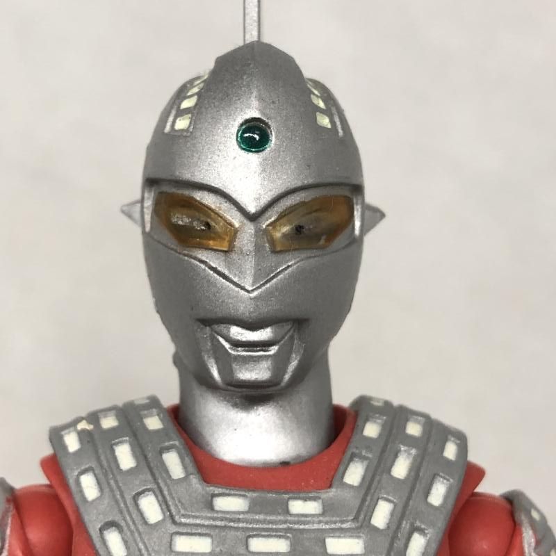 バンダイ