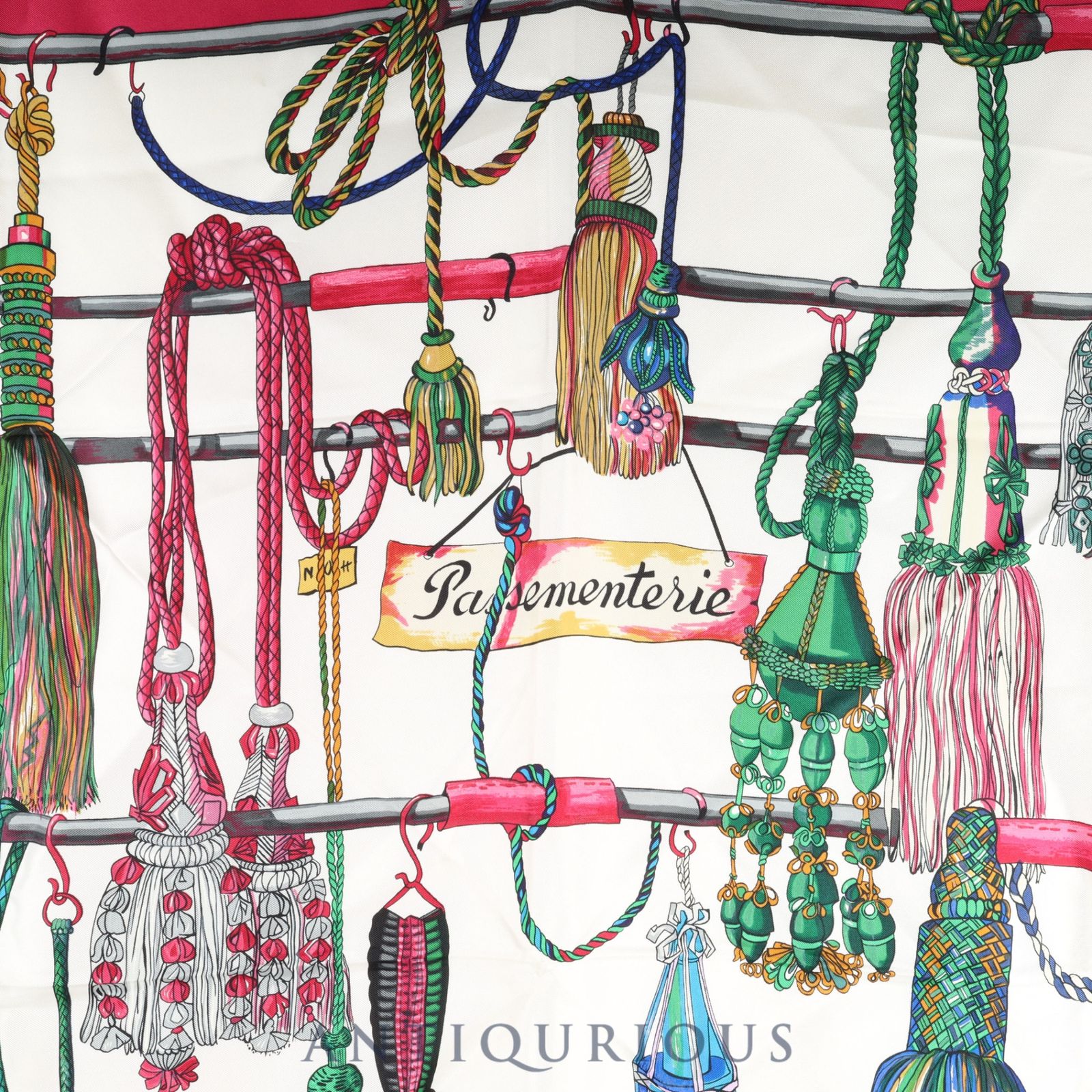 エルメス　HERMES　スカーフ　カレ90　飾り紐 HERMES エルメス スカーフ カレ90 『Pasementerie(紐飾り