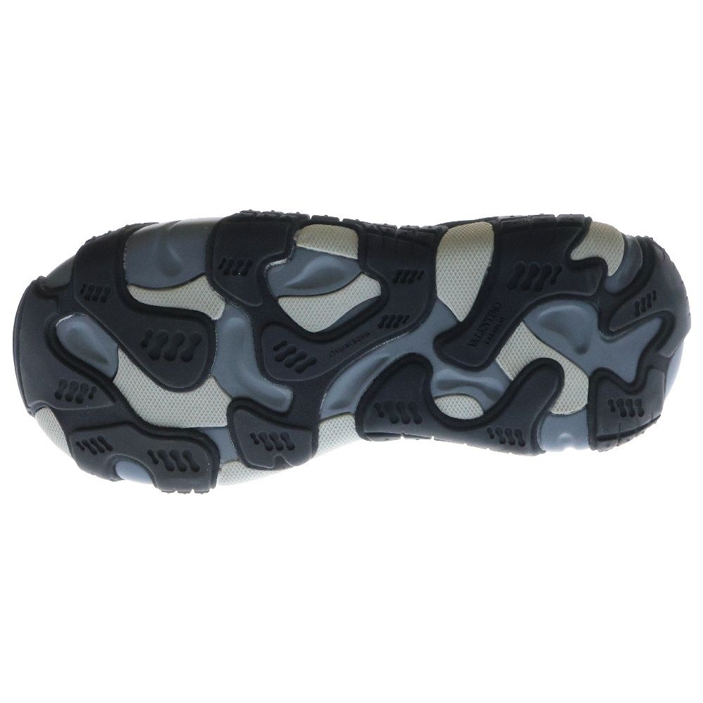 VALENTINO (ヴァレンチノ) ロックスタッズ スウェード レザー  