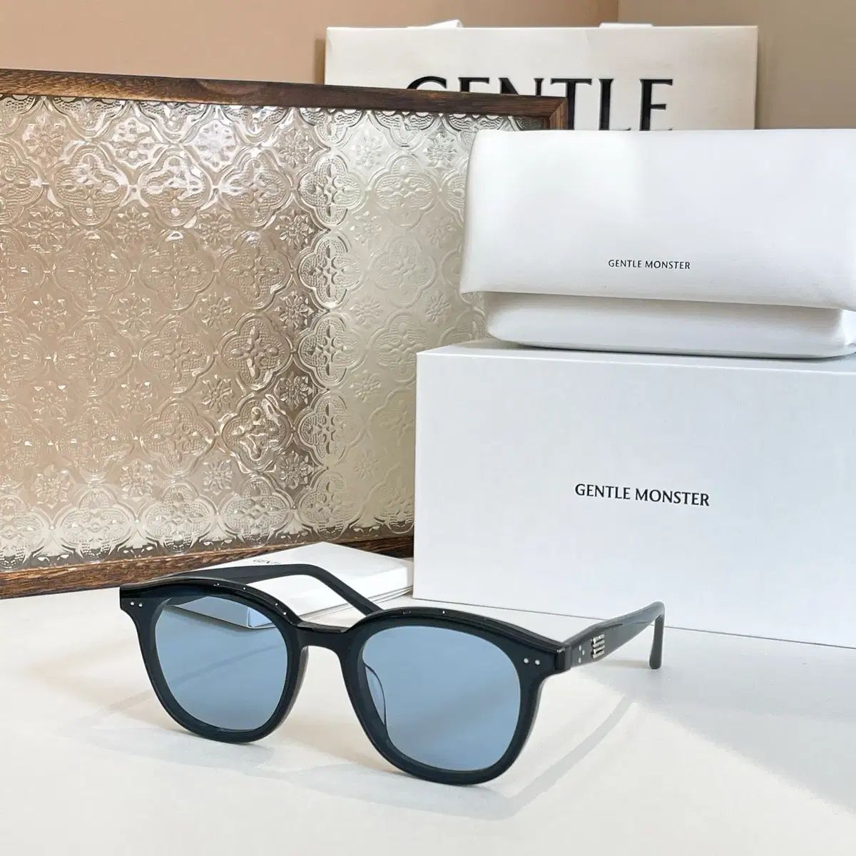 美品】ストーンアイランド・スウェット・コンパスバッジ・24AW