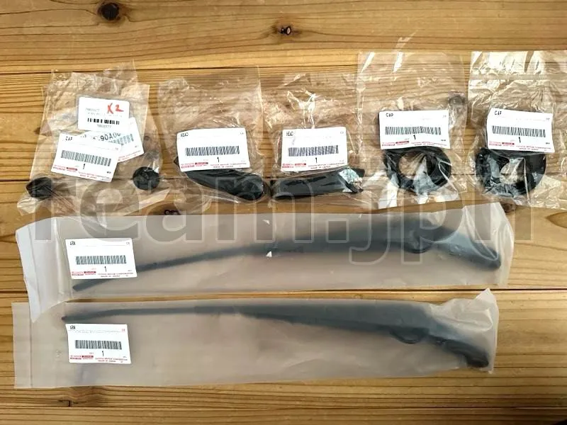 60系 ランクル 純正フロントワイパーアーム 左右 アームカバー&ナット