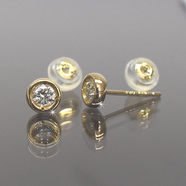 K18 18金 k18ピアス イエローゴールドピアス レディース チョコ留め丸タイプ ダイヤモンドピアス 直径2.3mm ダイヤ 0.1ct