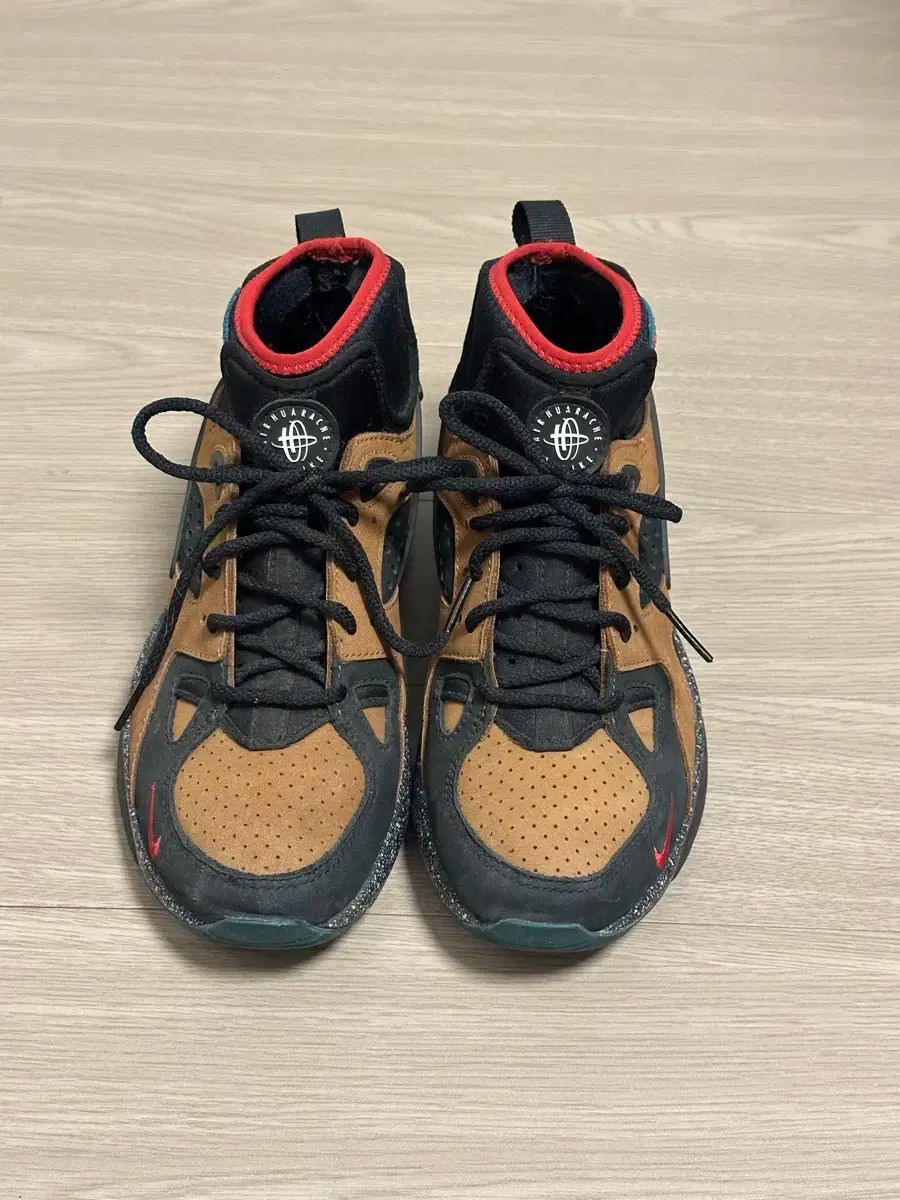 NIKE ナイキ エア オリビア キム モアブ 230