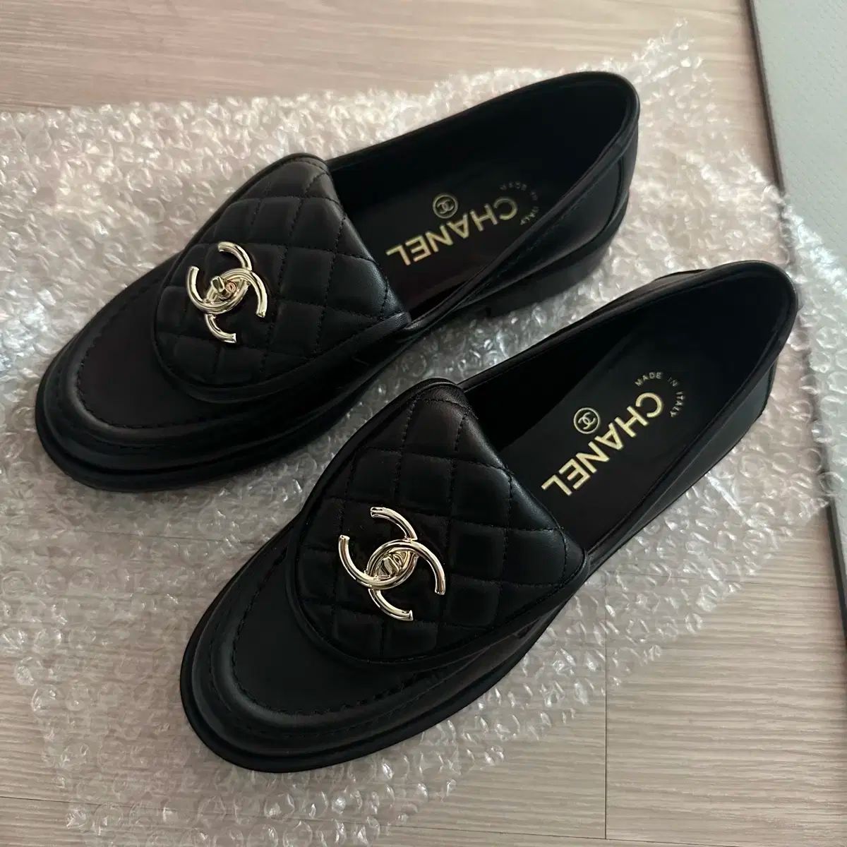 CHANEL シャネル ターンロック ローファー 36 5 サイズ