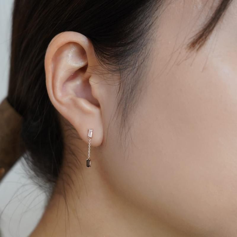 ピアス