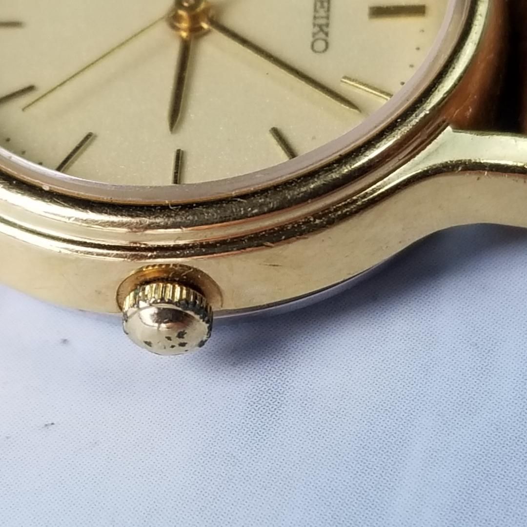 稼働 SEIKO 腕時計 ドレスウォッチ デイト ゴールド 新品電池 442 セイコーの原点、伝説の薄型ドレスウォッチ「ゴールドフェザー