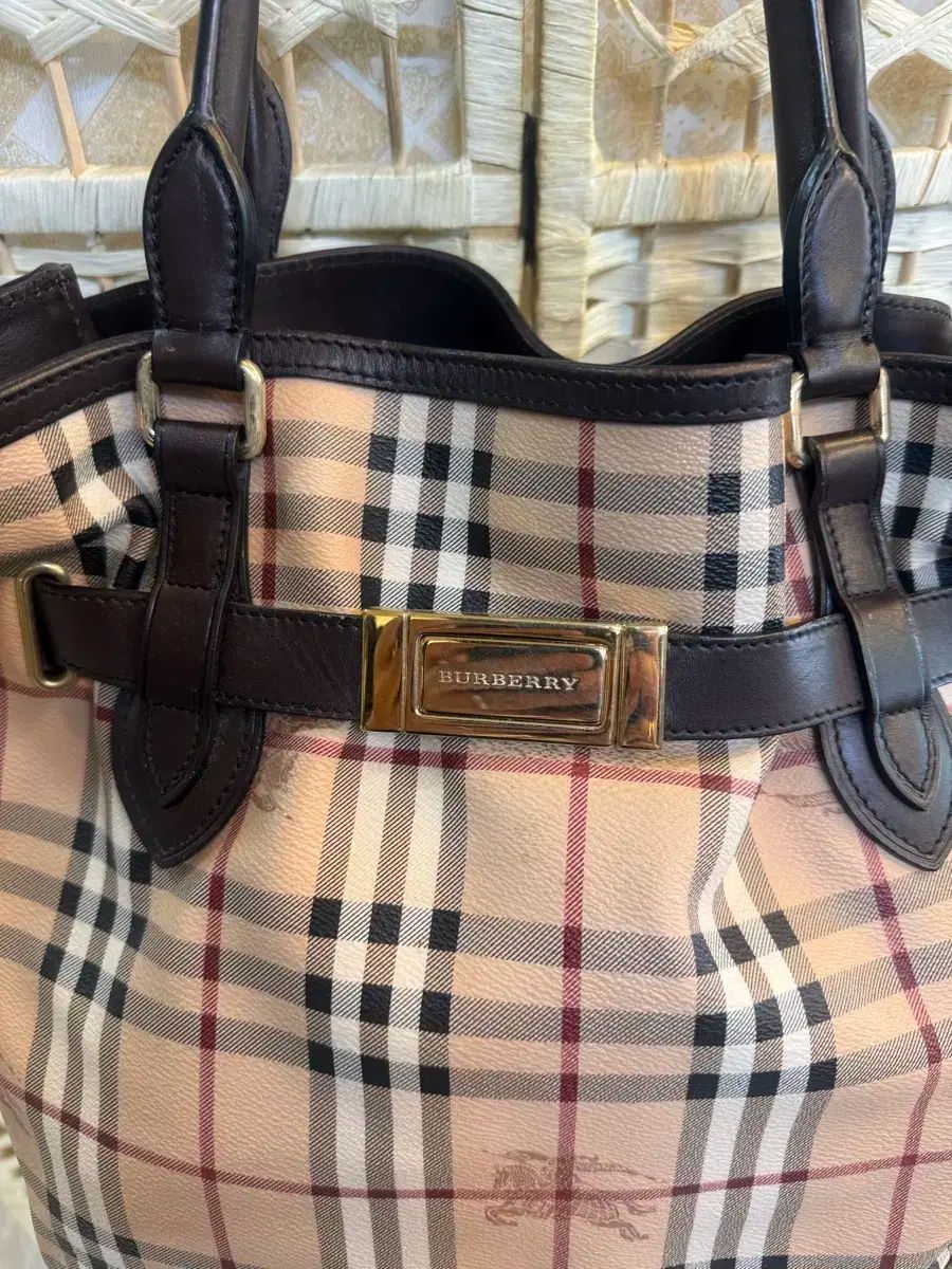 Burberry バーバリー