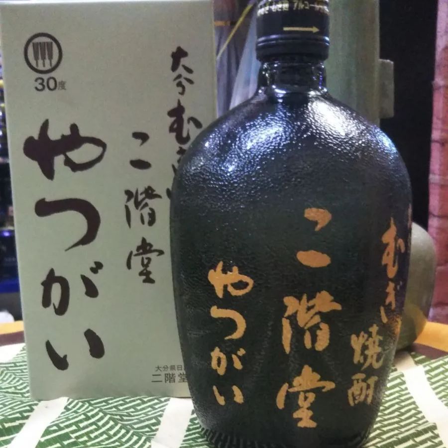 【吉四六 姉妹品】二階堂 やつがい　ビン入　720MＬ　1ケース（10本入） 吉四六 姉妹品】二階堂 やつがい ビン入 720ML 1ケース（10本入