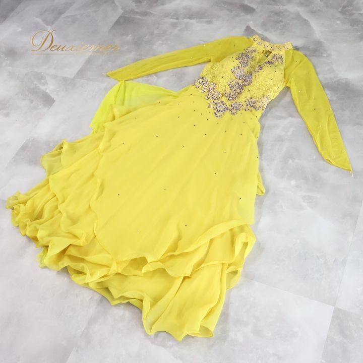 社交ダンス 衣装