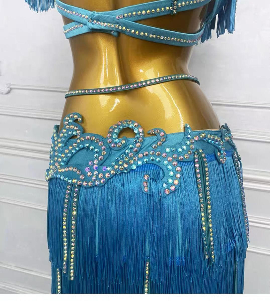 ステージ衣装女性用