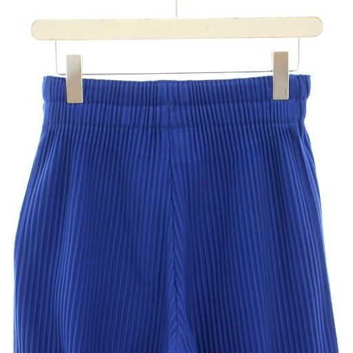 プリーツパンツ