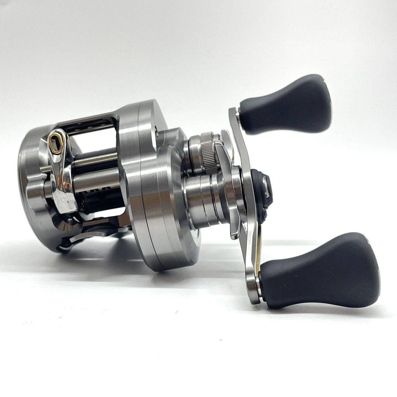 SHIMANO シマノ カルカッタコンクエスト BFS XG LEFT 045713 ベイトリール 左ハンドル 006300