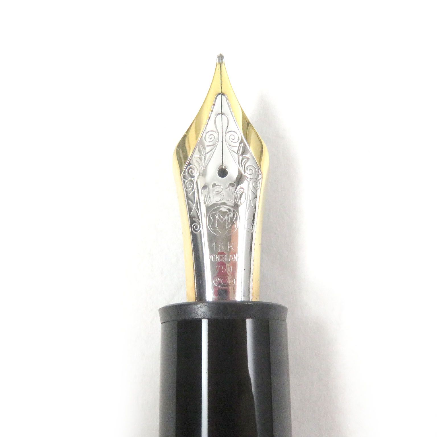 Meisterstück Gold-Coated 149 Fountain Pen (F) - Luxury