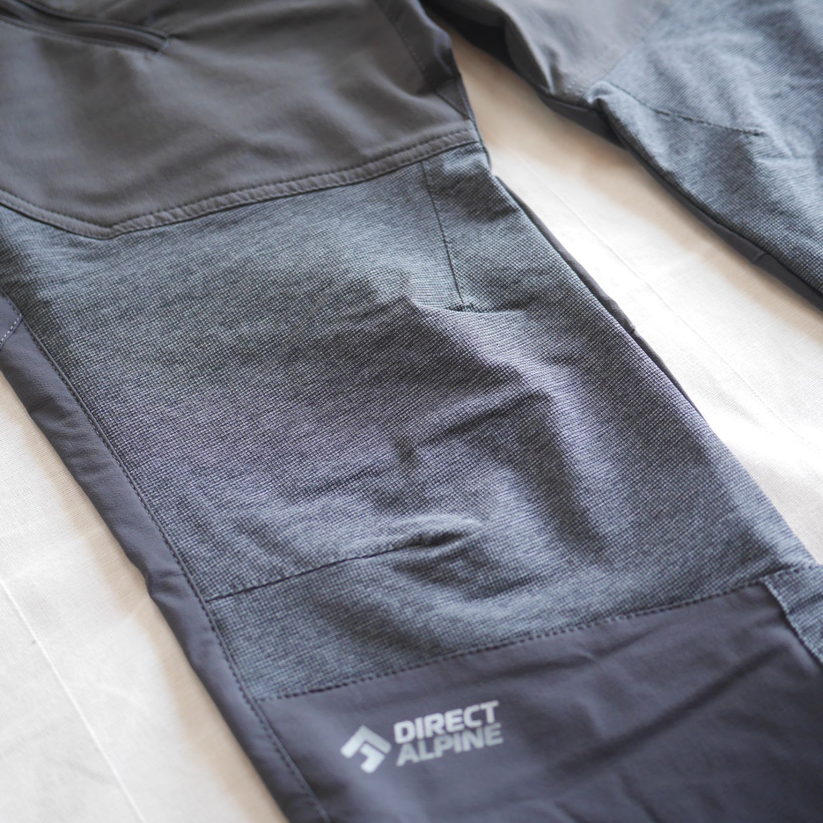 DIRECTALPINE ダイレクトアルパイン CASCADE TOP 1.0 anthracite