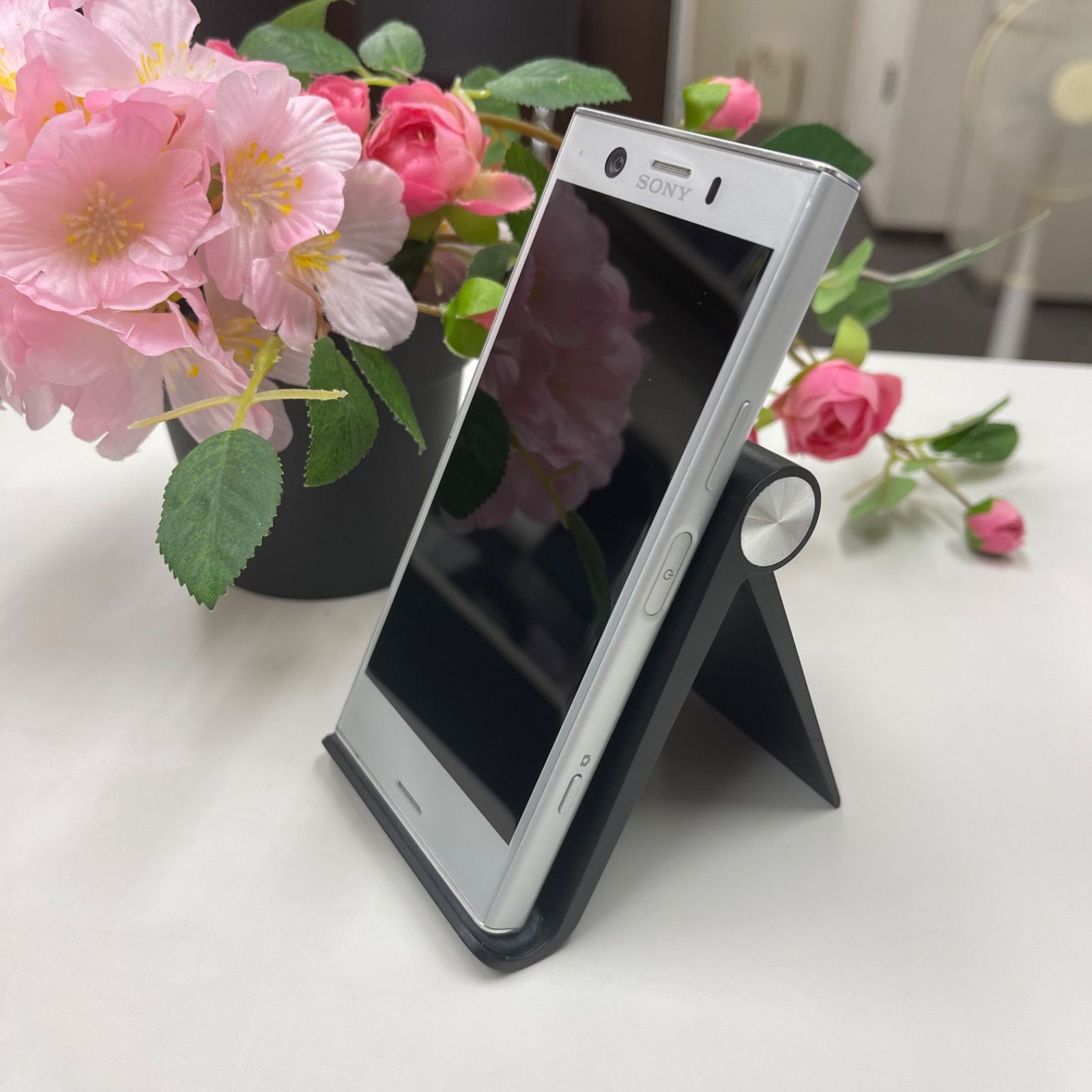 Xperia XZ1 Compact SO-02K