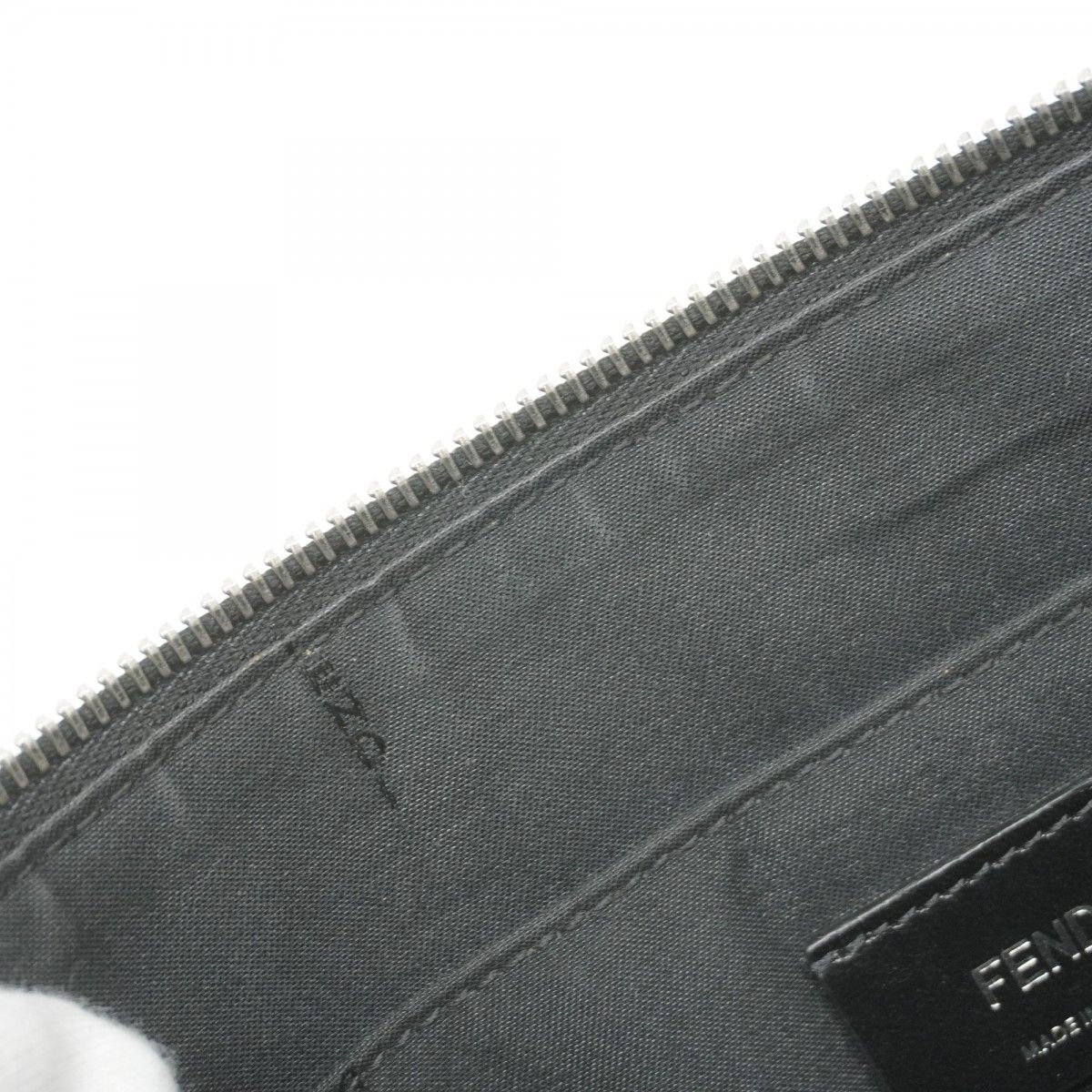 5ec3699 フェンディ