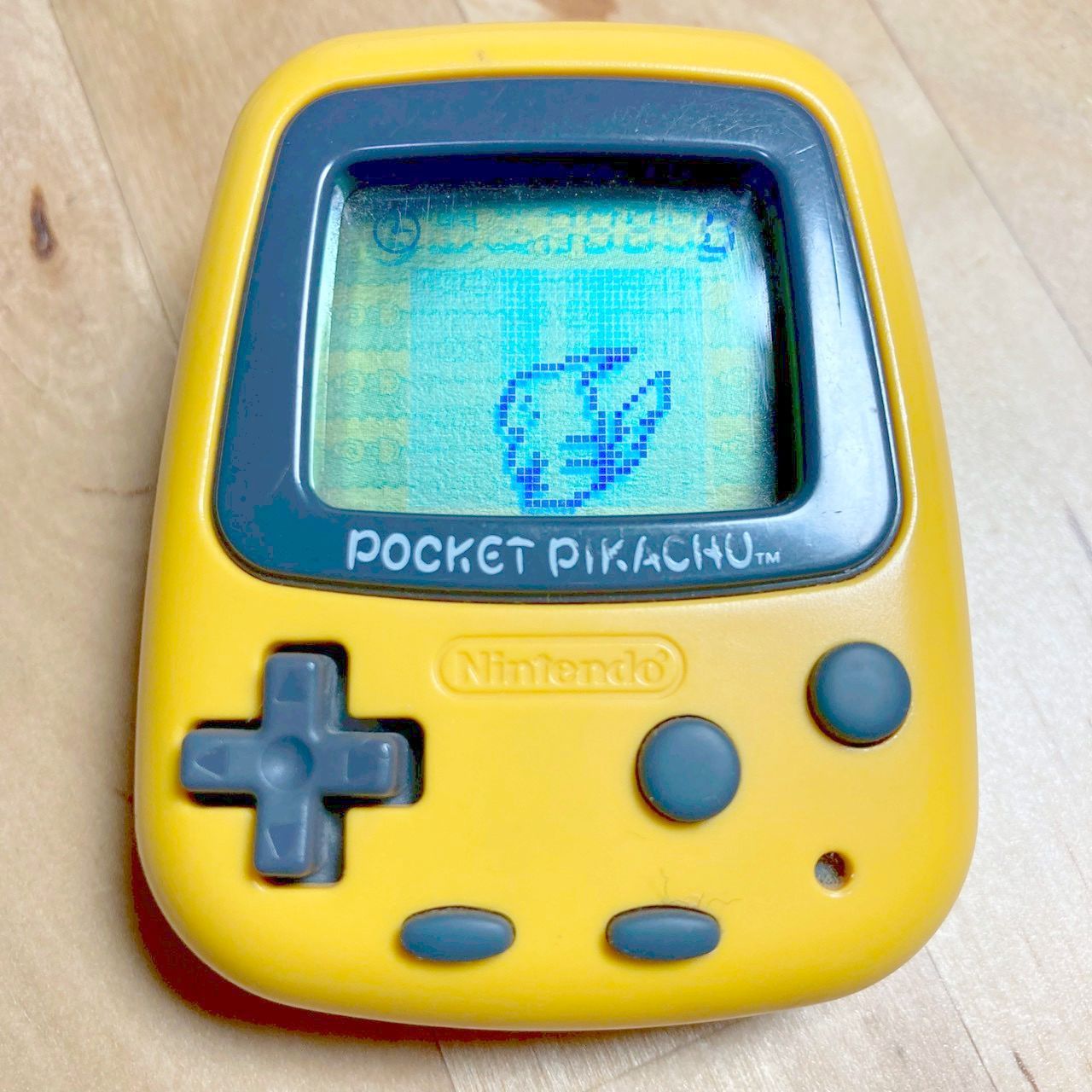 起動 済 レトロ液晶ゲーム ピカチュウ他