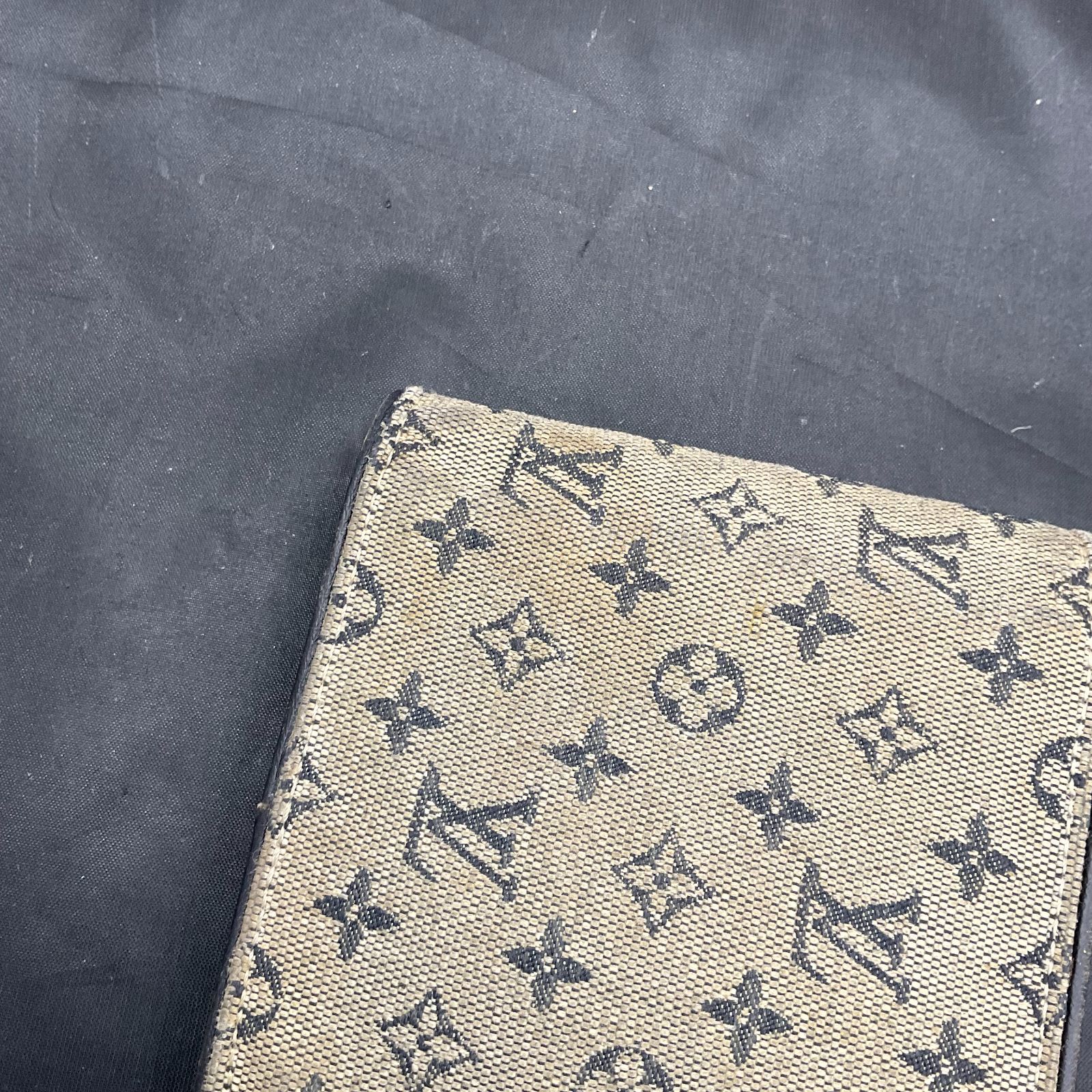 モノグラムミニ カルトクレディモネ