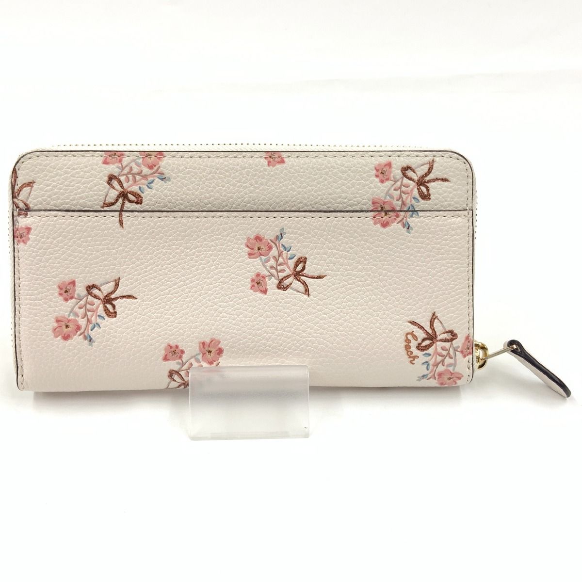 〇〇COACH コーチ フラワーモチーフ ラウンドファスナー 長財布 68419