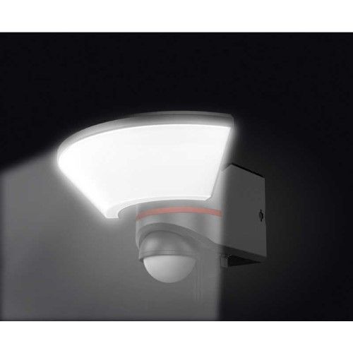 屋外センサーライト