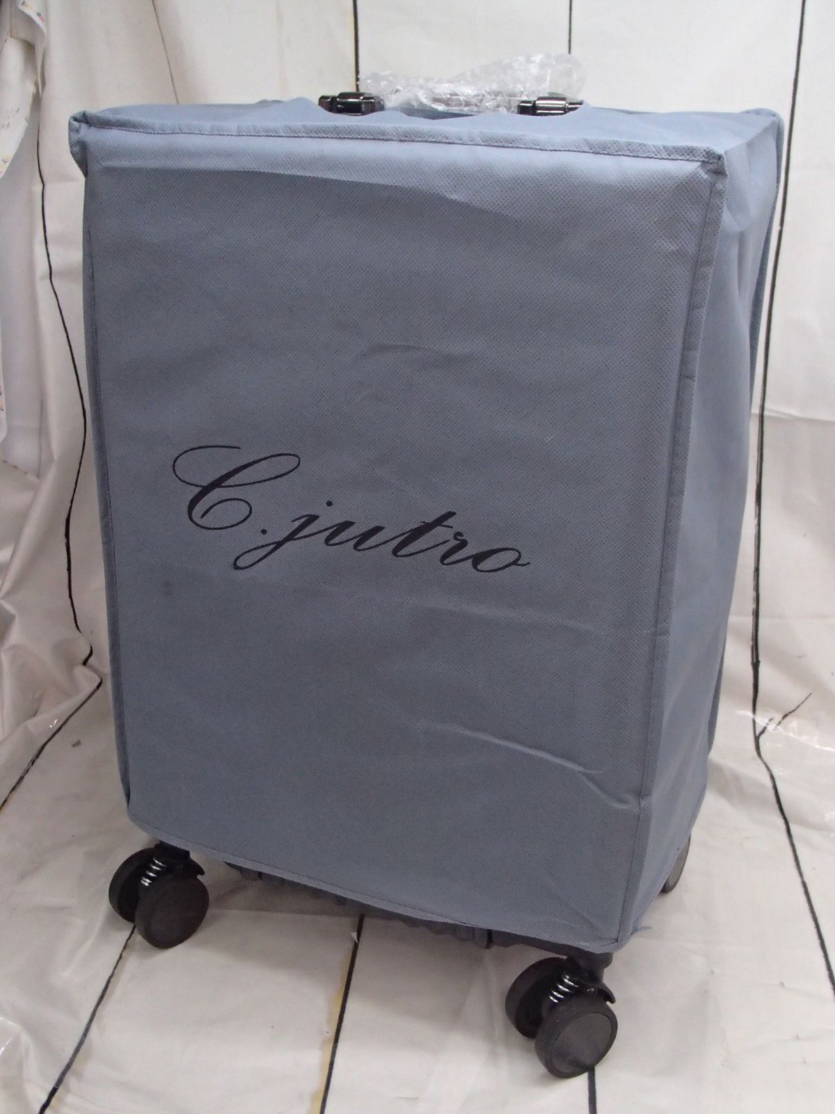 新品未使用 C.jutro 黒 キャリーケース S 40L 機内持込 スーツ 新品未
