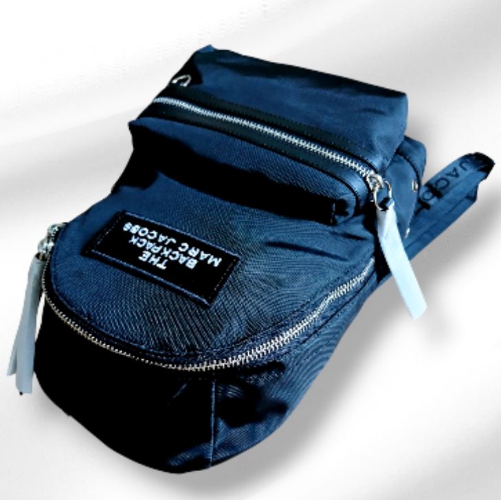 新品マークジェイコブスミニバックパックレディースタグ付