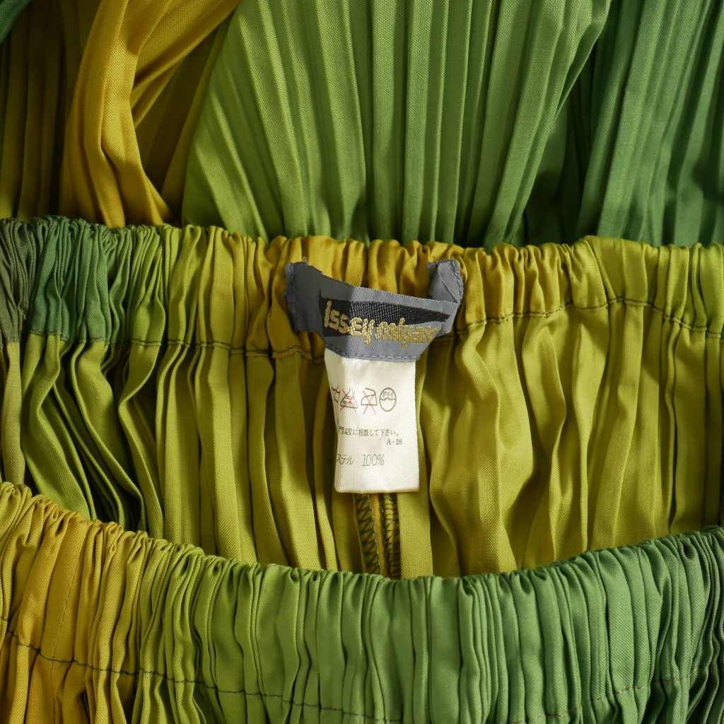 イッセイミヤケ ISSEY MIYAKE 筆タグ 89s プリーツスカート ロング丈  