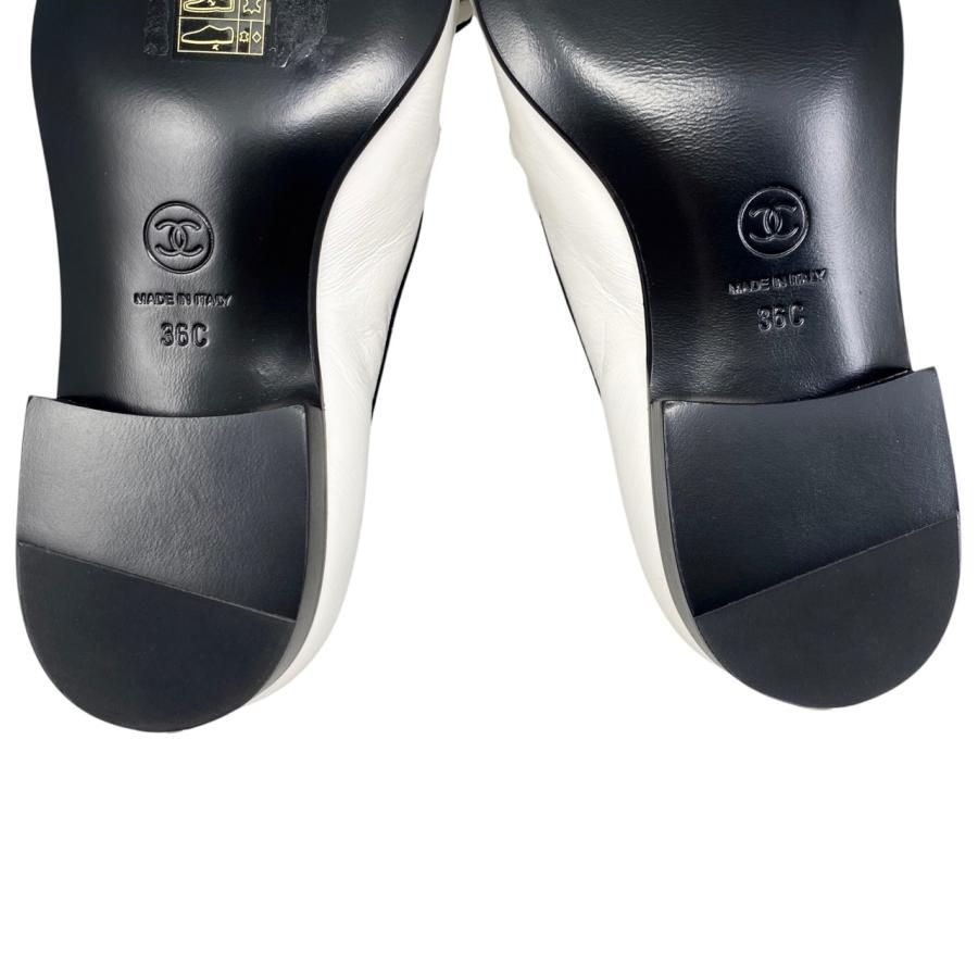 CHANEL ローファー モカシン 23A/綺麗目コーデに☆【CHANEL 】ローファー モカシン CCロゴ (CHANEL