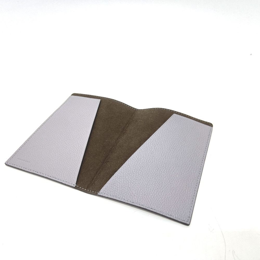 未使用 FENDI グレー パスポートケース フェンディ FENDI フェンディ レザー パスポート ケース グレー - メルカリ