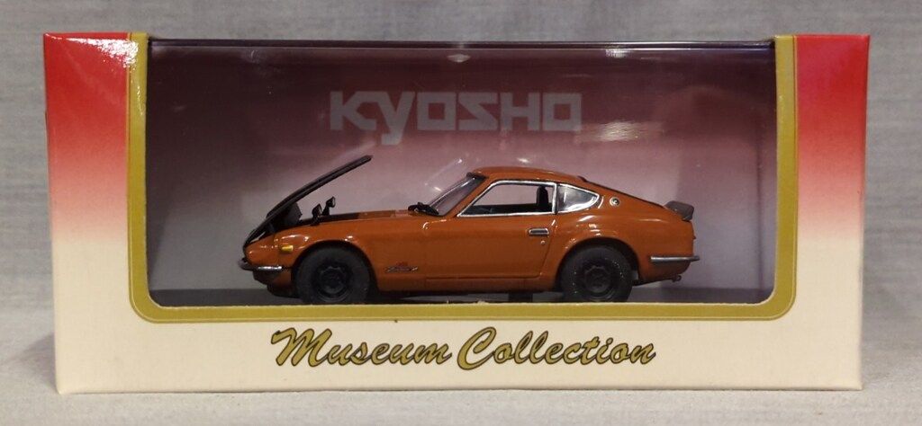 京商 1/43 Museum Collection NISSAN FAIRLADY Z432-R ORANGE