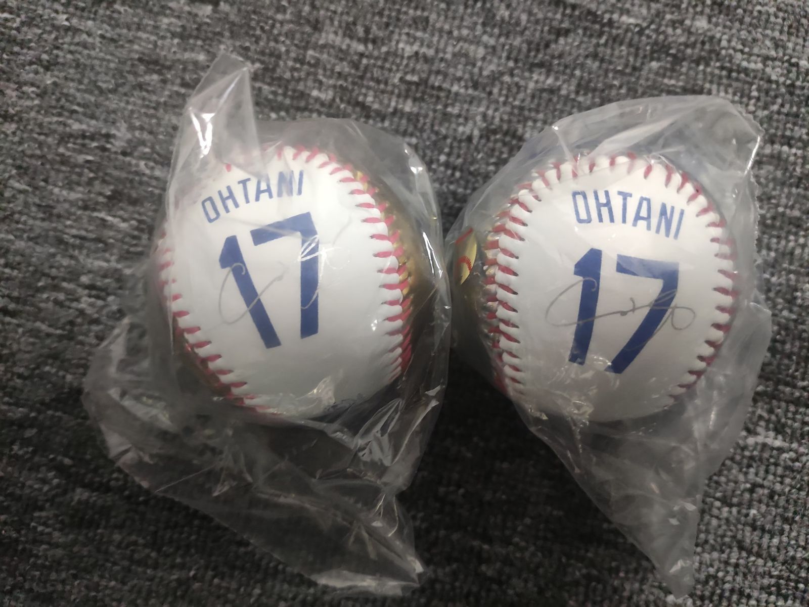 MLB公式/完売品】大谷翔平 50/50 プリントサイン付記念ボール GOLD