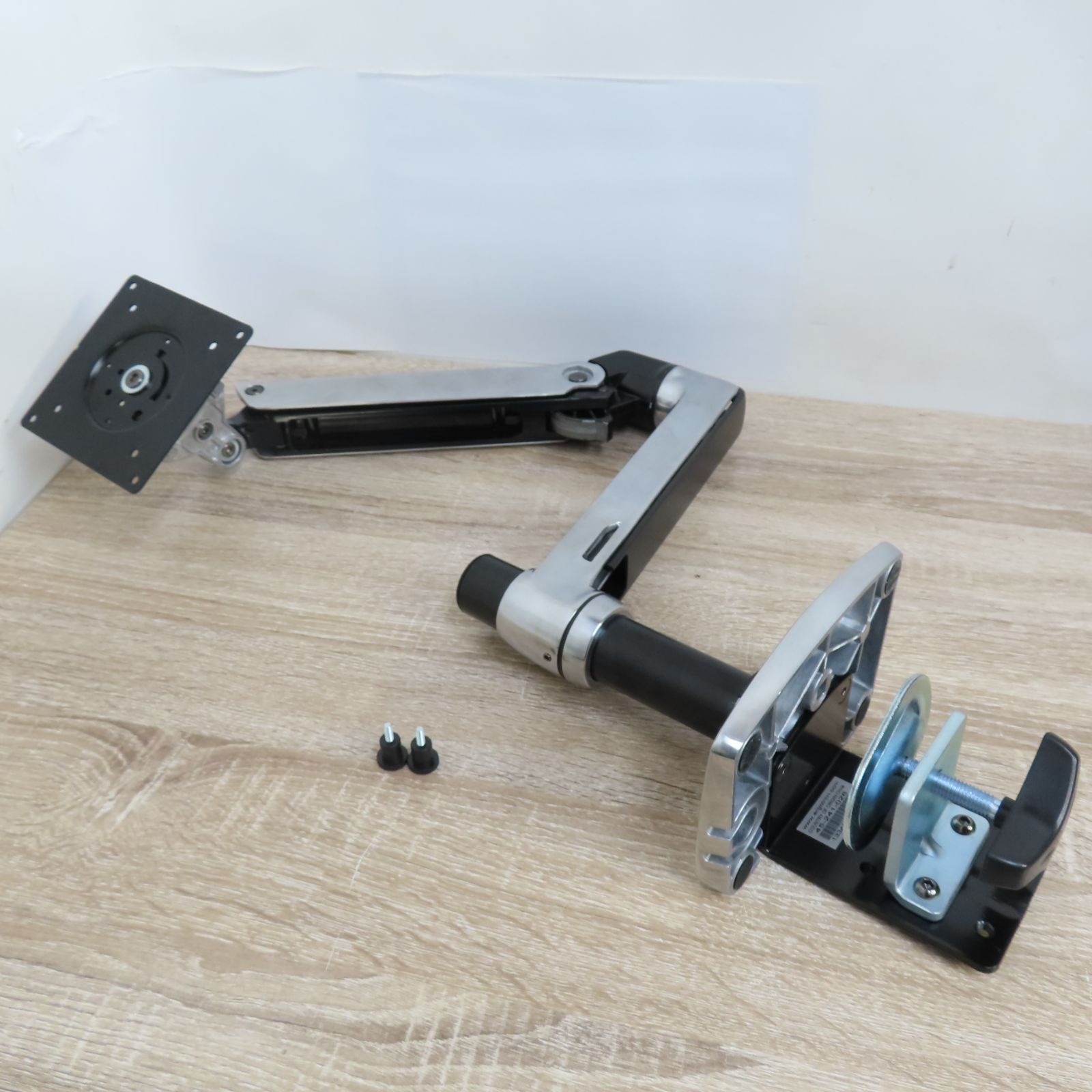 エルゴトロン ergotron LX デスクマウントモニターアーム