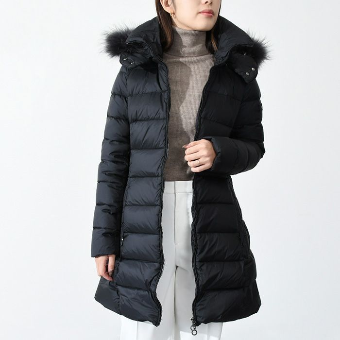 極美品　22AW　タトラス　TATRAS SARMA　ダウン　L ブラック LTAT22A4794-D SARMA /( BLACK . NAVY) / WOMEN / TATRAS