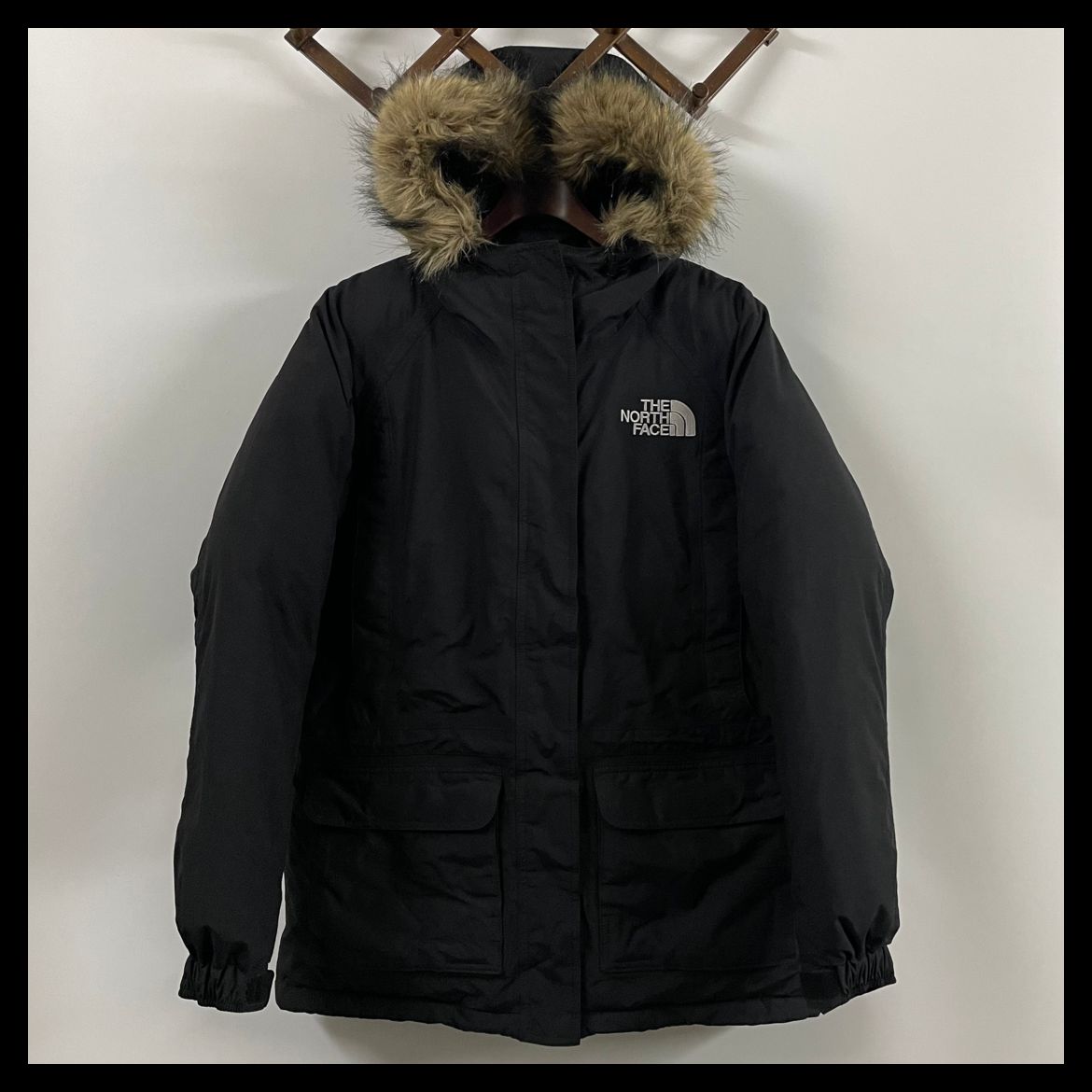 THE NORTH FACE ノースフェイス マクマードパーカ 背面センターロゴ 