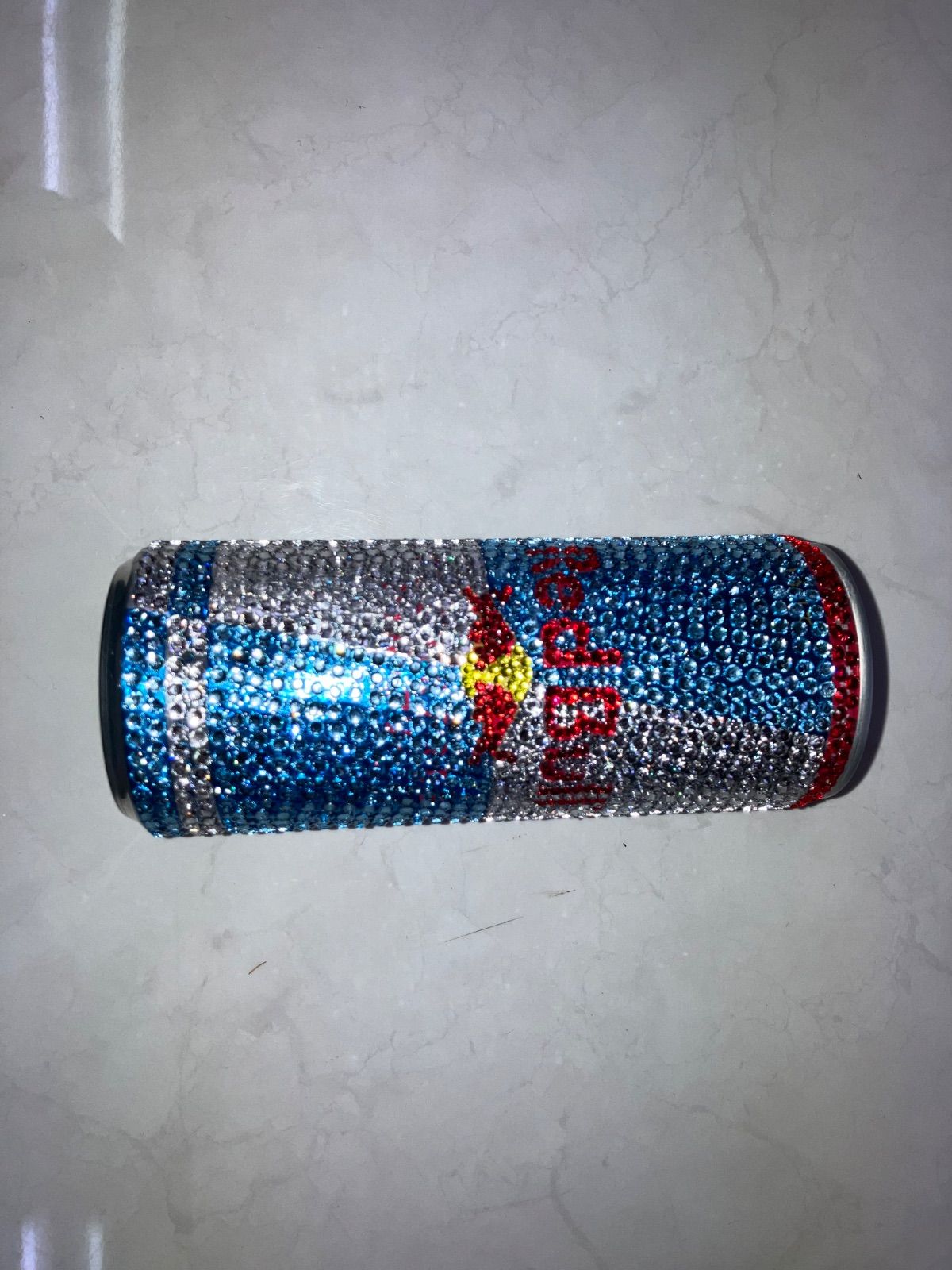 Red Bull ストーン装飾缶 Red Bullデコ缶スワロ風ストーン