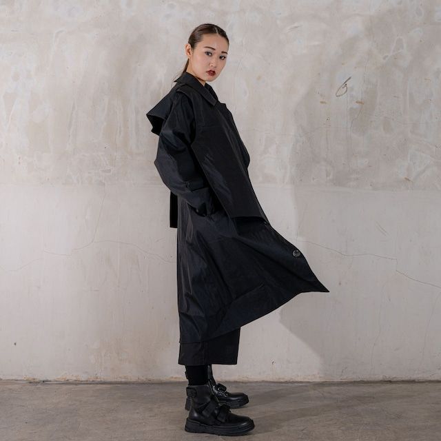 ロングコート(未使用) 黒服