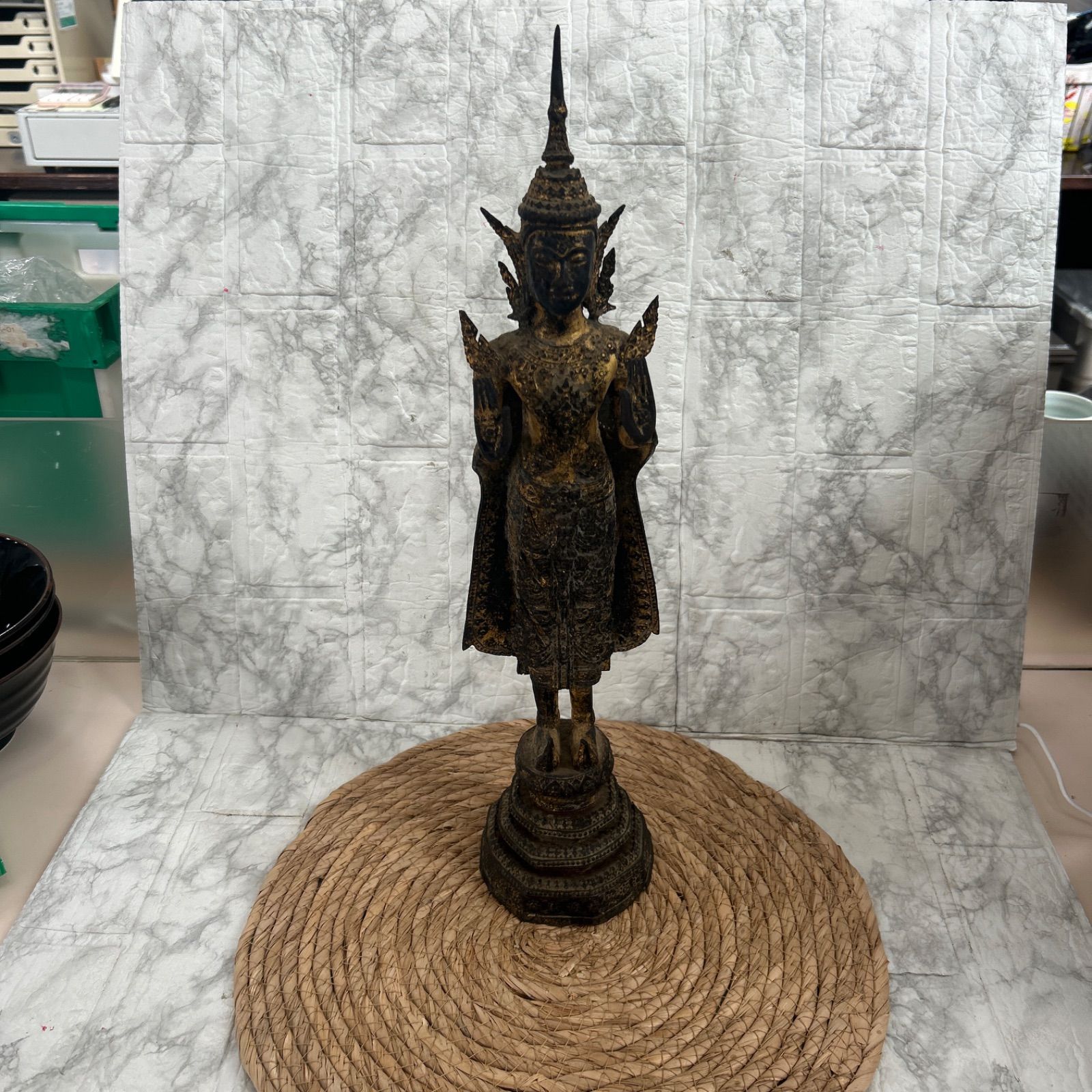 仏教美術　銅塗金　大仏立像　仏像　置物　R1052 仏教美術 銅塗金 大仏立像 仏像 置物 R1052 Amazon.co.jp: 仏教