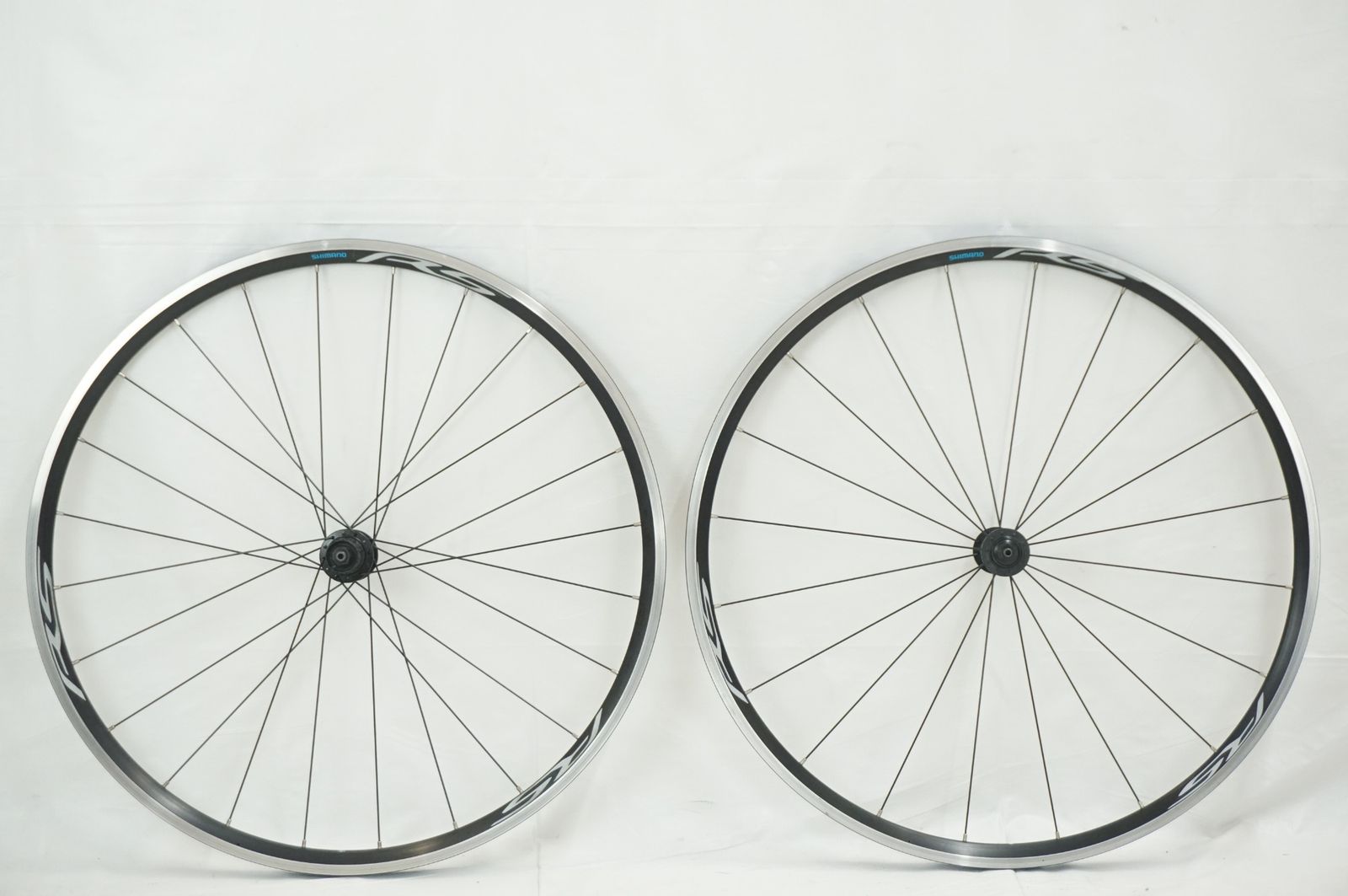 シマノホイール　WH−RS100 　クリンチャーホイルタイヤセット シマノ SHIMANO WH-RS100 クリンチャー ホイール 前後セット F