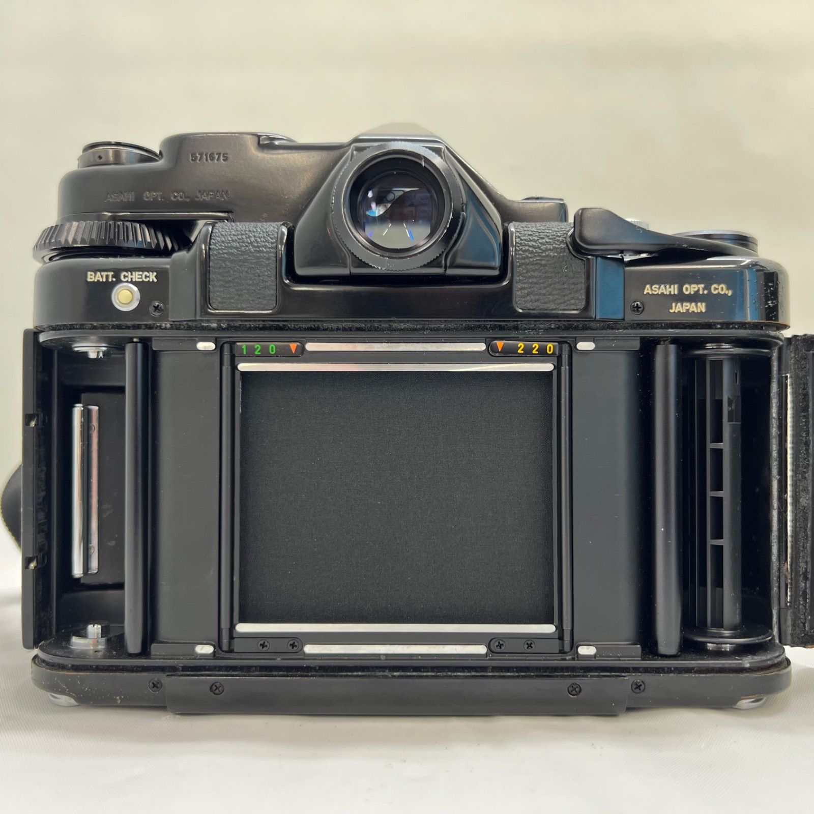 00599】 ASAHI PENTAX 6×7 ペンタックス ボディ バケペン - メルカリ