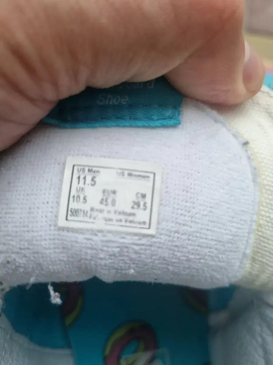 295