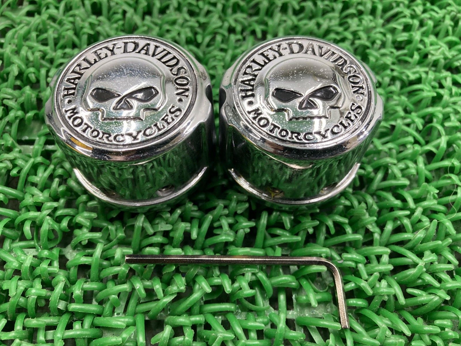 バーエンド 43163-08 ハーレー 純正 バイク 部品 スカル XL ダイナ