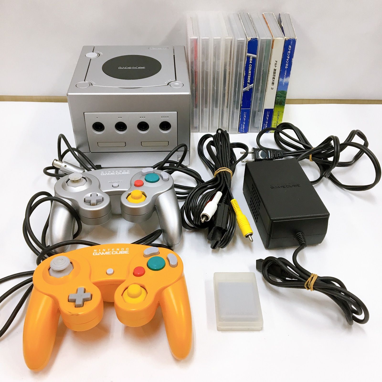 好評再入荷ゲームキューブ本体セット・おまけソフト付き・任天堂・GAMECUBE ＃02 本体