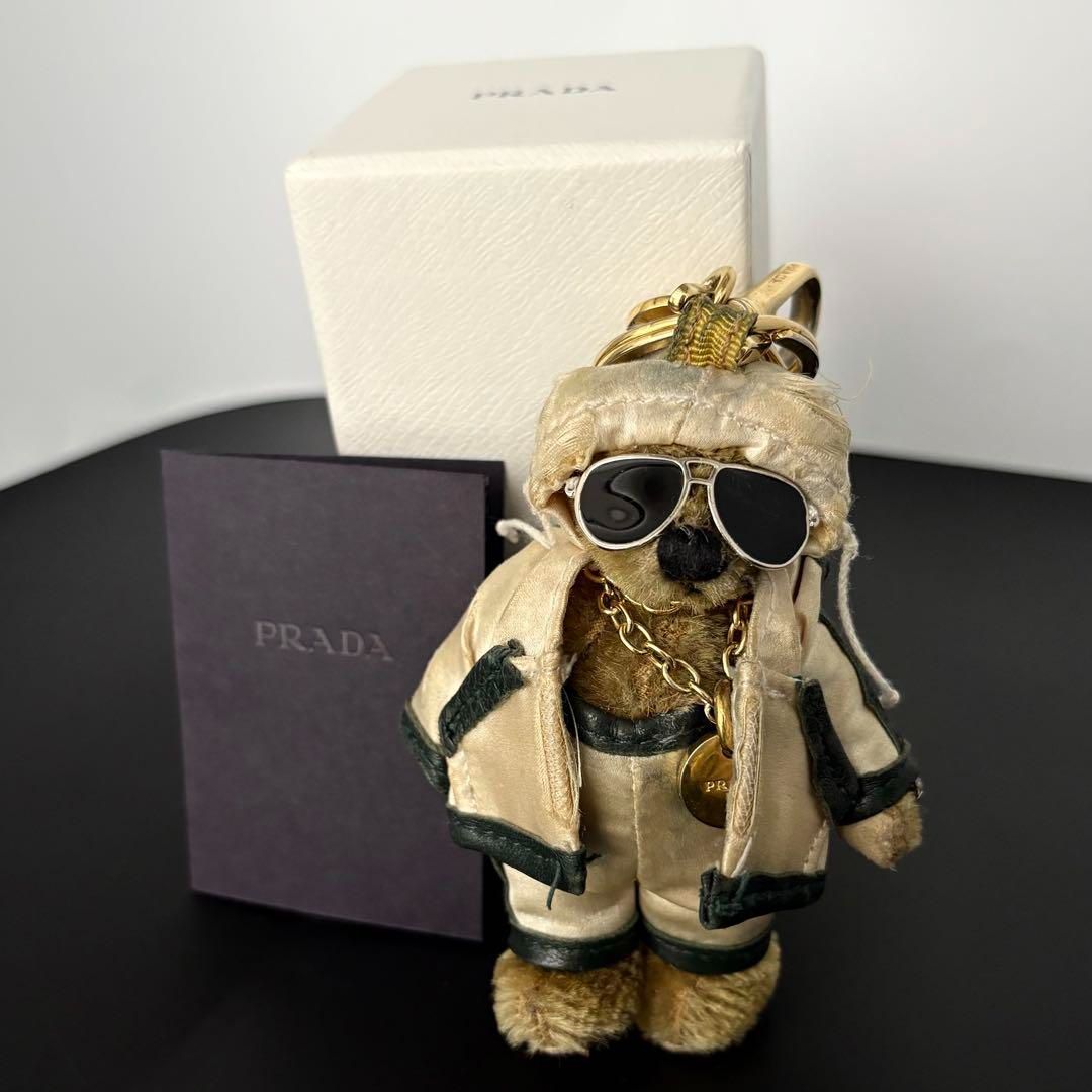 PRADA プラダ テディベア キーホルダー キーリング サングラス バッグチャーム チェーン ネックレス